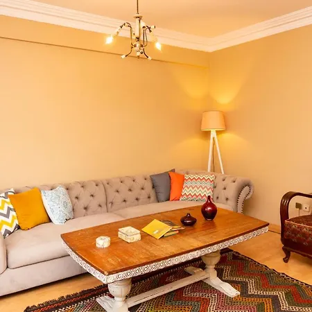Green House - 2br Large House In Kadikoy *
